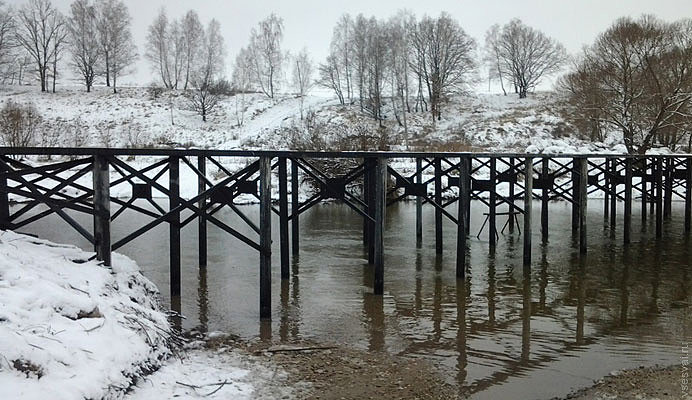 Свайные мосты: надежное решение для преодоления водных преград в Коврове от 57987 руб